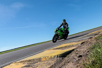 anglesey-no-limits-trackday;anglesey-photographs;anglesey-trackday-photographs;enduro-digital-images;event-digital-images;eventdigitalimages;no-limits-trackdays;peter-wileman-photography;racing-digital-images;trac-mon;trackday-digital-images;trackday-photos;ty-croes