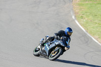 anglesey-no-limits-trackday;anglesey-photographs;anglesey-trackday-photographs;enduro-digital-images;event-digital-images;eventdigitalimages;no-limits-trackdays;peter-wileman-photography;racing-digital-images;trac-mon;trackday-digital-images;trackday-photos;ty-croes