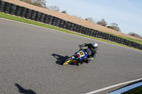 enduro-digital-images;event-digital-images;eventdigitalimages;mallory-park;mallory-park-photographs;mallory-park-trackday;mallory-park-trackday-photographs;no-limits-trackdays;peter-wileman-photography;racing-digital-images;trackday-digital-images;trackday-photos