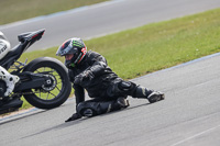 donington-no-limits-trackday;donington-park-photographs;donington-trackday-photographs;no-limits-trackdays;peter-wileman-photography;trackday-digital-images;trackday-photos