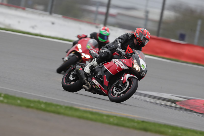 enduro digital images;event digital images;eventdigitalimages;no limits trackdays;peter wileman photography;racing digital images;snetterton;snetterton no limits trackday;snetterton photographs;snetterton trackday photographs;trackday digital images;trackday photos