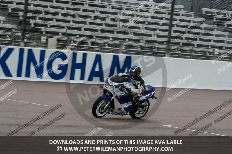 Rockingham no limits trackday;enduro digital images;event digital images;eventdigitalimages;no limits trackdays;peter wileman photography;racing digital images;rockingham raceway northamptonshire;rockingham trackday photographs;trackday digital images;trackday photos