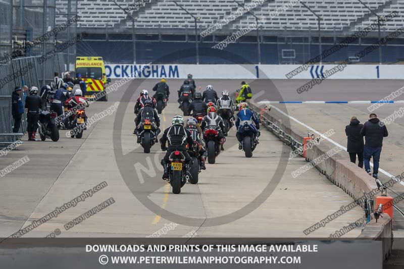 Rockingham no limits trackday;enduro digital images;event digital images;eventdigitalimages;no limits trackdays;peter wileman photography;racing digital images;rockingham raceway northamptonshire;rockingham trackday photographs;trackday digital images;trackday photos