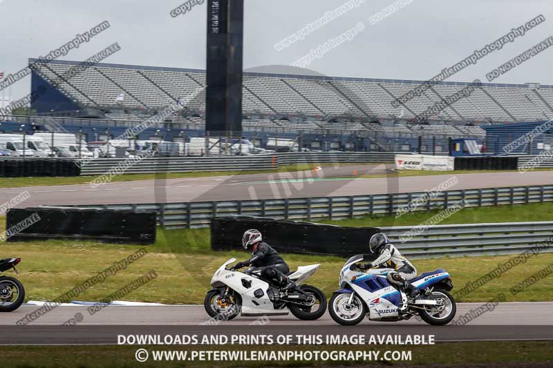 Rockingham no limits trackday;enduro digital images;event digital images;eventdigitalimages;no limits trackdays;peter wileman photography;racing digital images;rockingham raceway northamptonshire;rockingham trackday photographs;trackday digital images;trackday photos