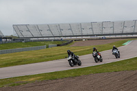 Middle Group Silver/Grey Bikes