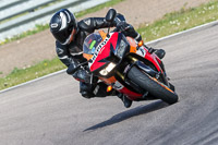 Rockingham-no-limits-trackday;enduro-digital-images;event-digital-images;eventdigitalimages;no-limits-trackdays;peter-wileman-photography;racing-digital-images;rockingham-raceway-northamptonshire;rockingham-trackday-photographs;trackday-digital-images;trackday-photos