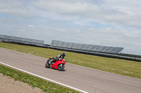 Rockingham-no-limits-trackday;enduro-digital-images;event-digital-images;eventdigitalimages;no-limits-trackdays;peter-wileman-photography;racing-digital-images;rockingham-raceway-northamptonshire;rockingham-trackday-photographs;trackday-digital-images;trackday-photos