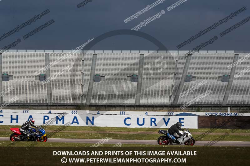 Rockingham no limits trackday;enduro digital images;event digital images;eventdigitalimages;no limits trackdays;peter wileman photography;racing digital images;rockingham raceway northamptonshire;rockingham trackday photographs;trackday digital images;trackday photos