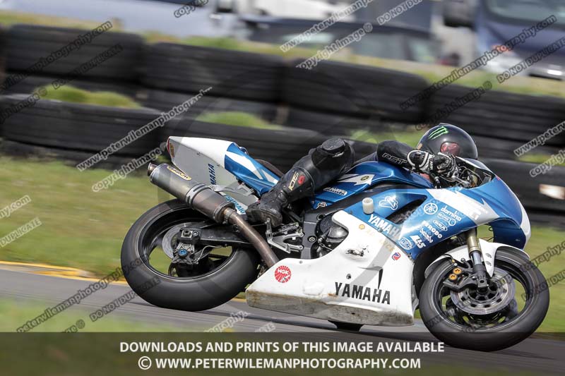 anglesey no limits trackday;anglesey photographs;anglesey trackday photographs;enduro digital images;event digital images;eventdigitalimages;no limits trackdays;peter wileman photography;racing digital images;trac mon;trackday digital images;trackday photos;ty croes