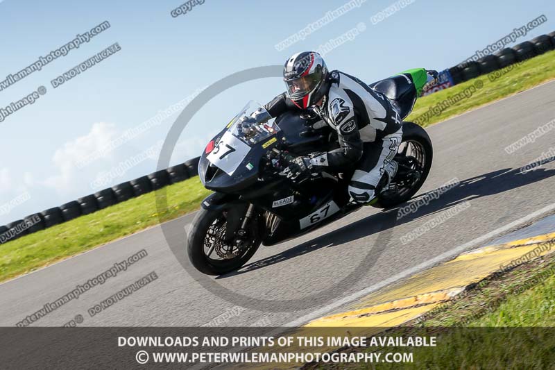 anglesey no limits trackday;anglesey photographs;anglesey trackday photographs;enduro digital images;event digital images;eventdigitalimages;no limits trackdays;peter wileman photography;racing digital images;trac mon;trackday digital images;trackday photos;ty croes
