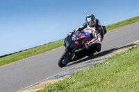 anglesey-no-limits-trackday;anglesey-photographs;anglesey-trackday-photographs;enduro-digital-images;event-digital-images;eventdigitalimages;no-limits-trackdays;peter-wileman-photography;racing-digital-images;trac-mon;trackday-digital-images;trackday-photos;ty-croes