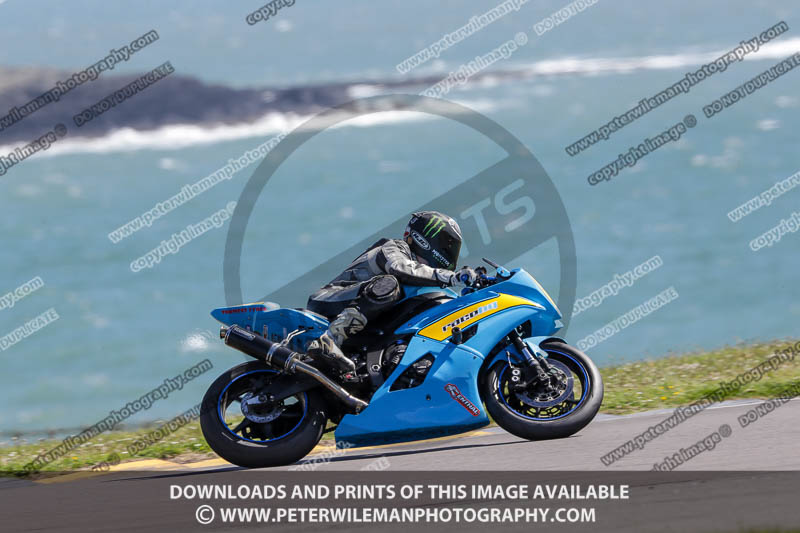 anglesey no limits trackday;anglesey photographs;anglesey trackday photographs;enduro digital images;event digital images;eventdigitalimages;no limits trackdays;peter wileman photography;racing digital images;trac mon;trackday digital images;trackday photos;ty croes