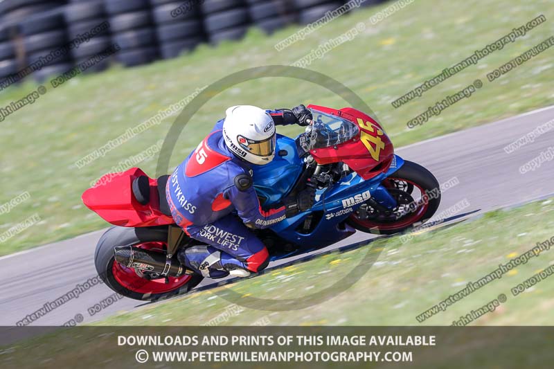 anglesey no limits trackday;anglesey photographs;anglesey trackday photographs;enduro digital images;event digital images;eventdigitalimages;no limits trackdays;peter wileman photography;racing digital images;trac mon;trackday digital images;trackday photos;ty croes