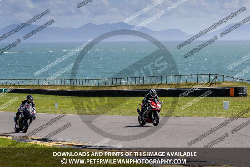 anglesey no limits trackday;anglesey photographs;anglesey trackday photographs;enduro digital images;event digital images;eventdigitalimages;no limits trackdays;peter wileman photography;racing digital images;trac mon;trackday digital images;trackday photos;ty croes