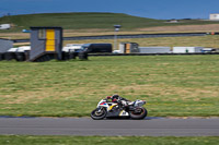 anglesey-no-limits-trackday;anglesey-photographs;anglesey-trackday-photographs;enduro-digital-images;event-digital-images;eventdigitalimages;no-limits-trackdays;peter-wileman-photography;racing-digital-images;trac-mon;trackday-digital-images;trackday-photos;ty-croes