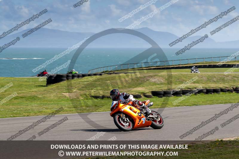 anglesey no limits trackday;anglesey photographs;anglesey trackday photographs;enduro digital images;event digital images;eventdigitalimages;no limits trackdays;peter wileman photography;racing digital images;trac mon;trackday digital images;trackday photos;ty croes