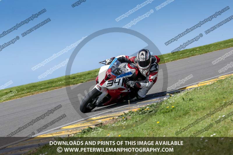 anglesey no limits trackday;anglesey photographs;anglesey trackday photographs;enduro digital images;event digital images;eventdigitalimages;no limits trackdays;peter wileman photography;racing digital images;trac mon;trackday digital images;trackday photos;ty croes