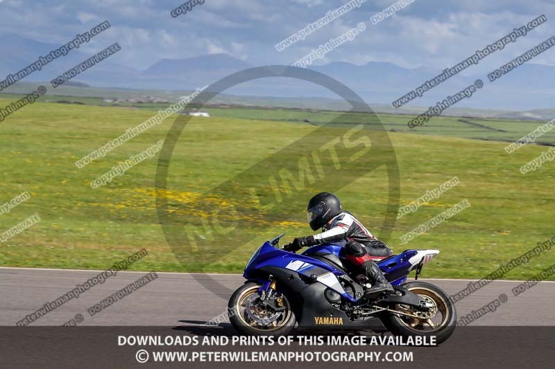 anglesey no limits trackday;anglesey photographs;anglesey trackday photographs;enduro digital images;event digital images;eventdigitalimages;no limits trackdays;peter wileman photography;racing digital images;trac mon;trackday digital images;trackday photos;ty croes