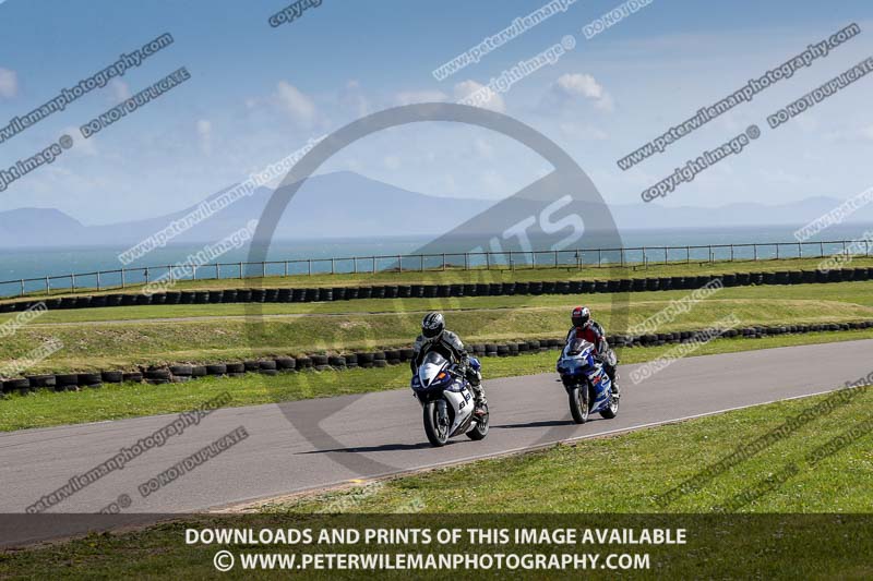 anglesey no limits trackday;anglesey photographs;anglesey trackday photographs;enduro digital images;event digital images;eventdigitalimages;no limits trackdays;peter wileman photography;racing digital images;trac mon;trackday digital images;trackday photos;ty croes