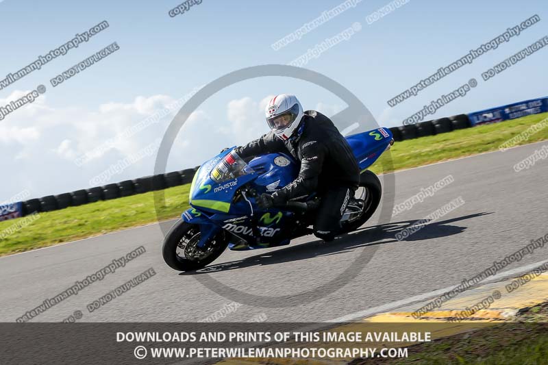 anglesey no limits trackday;anglesey photographs;anglesey trackday photographs;enduro digital images;event digital images;eventdigitalimages;no limits trackdays;peter wileman photography;racing digital images;trac mon;trackday digital images;trackday photos;ty croes
