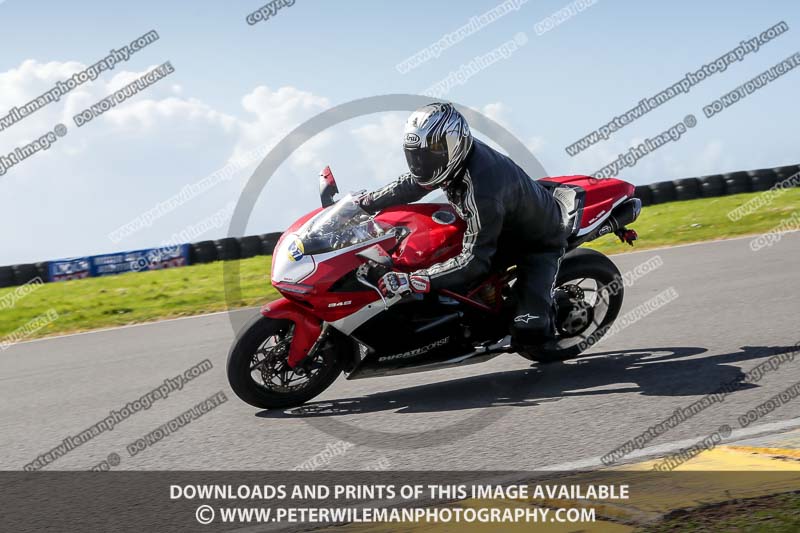 anglesey no limits trackday;anglesey photographs;anglesey trackday photographs;enduro digital images;event digital images;eventdigitalimages;no limits trackdays;peter wileman photography;racing digital images;trac mon;trackday digital images;trackday photos;ty croes