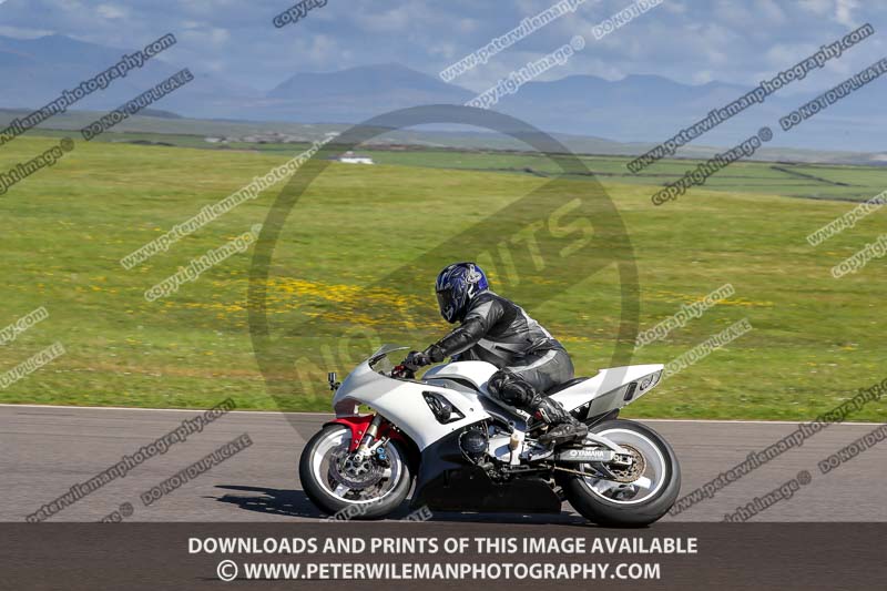 anglesey no limits trackday;anglesey photographs;anglesey trackday photographs;enduro digital images;event digital images;eventdigitalimages;no limits trackdays;peter wileman photography;racing digital images;trac mon;trackday digital images;trackday photos;ty croes