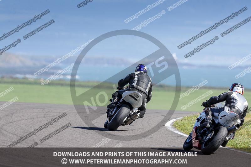 anglesey no limits trackday;anglesey photographs;anglesey trackday photographs;enduro digital images;event digital images;eventdigitalimages;no limits trackdays;peter wileman photography;racing digital images;trac mon;trackday digital images;trackday photos;ty croes