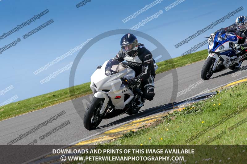 anglesey no limits trackday;anglesey photographs;anglesey trackday photographs;enduro digital images;event digital images;eventdigitalimages;no limits trackdays;peter wileman photography;racing digital images;trac mon;trackday digital images;trackday photos;ty croes
