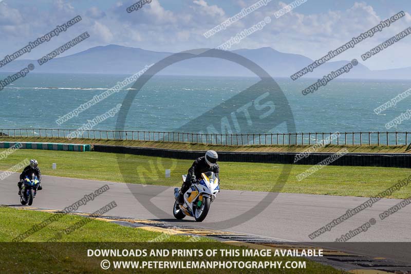 anglesey no limits trackday;anglesey photographs;anglesey trackday photographs;enduro digital images;event digital images;eventdigitalimages;no limits trackdays;peter wileman photography;racing digital images;trac mon;trackday digital images;trackday photos;ty croes