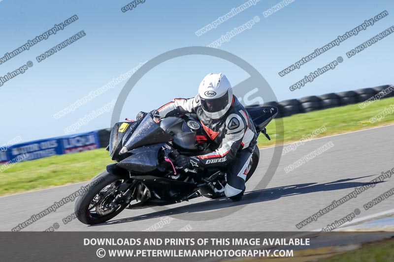anglesey no limits trackday;anglesey photographs;anglesey trackday photographs;enduro digital images;event digital images;eventdigitalimages;no limits trackdays;peter wileman photography;racing digital images;trac mon;trackday digital images;trackday photos;ty croes