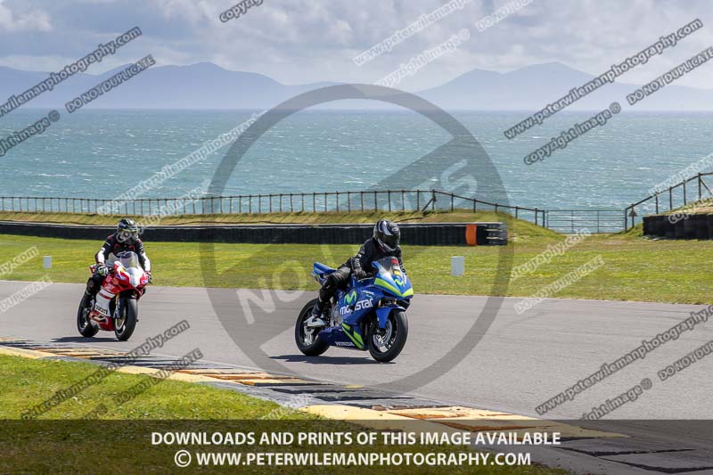 anglesey no limits trackday;anglesey photographs;anglesey trackday photographs;enduro digital images;event digital images;eventdigitalimages;no limits trackdays;peter wileman photography;racing digital images;trac mon;trackday digital images;trackday photos;ty croes