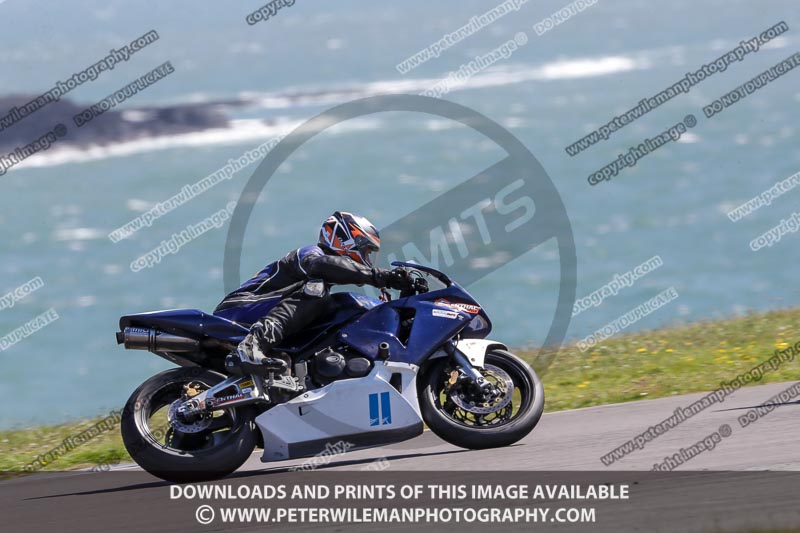 anglesey no limits trackday;anglesey photographs;anglesey trackday photographs;enduro digital images;event digital images;eventdigitalimages;no limits trackdays;peter wileman photography;racing digital images;trac mon;trackday digital images;trackday photos;ty croes