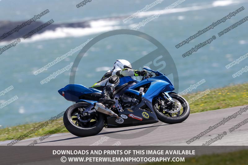 anglesey no limits trackday;anglesey photographs;anglesey trackday photographs;enduro digital images;event digital images;eventdigitalimages;no limits trackdays;peter wileman photography;racing digital images;trac mon;trackday digital images;trackday photos;ty croes