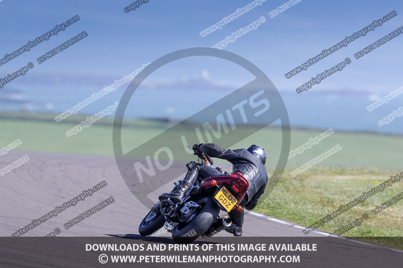 anglesey no limits trackday;anglesey photographs;anglesey trackday photographs;enduro digital images;event digital images;eventdigitalimages;no limits trackdays;peter wileman photography;racing digital images;trac mon;trackday digital images;trackday photos;ty croes
