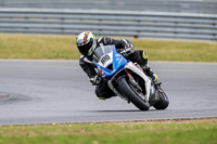 Eve Adv/Mid Group Blue Bikes