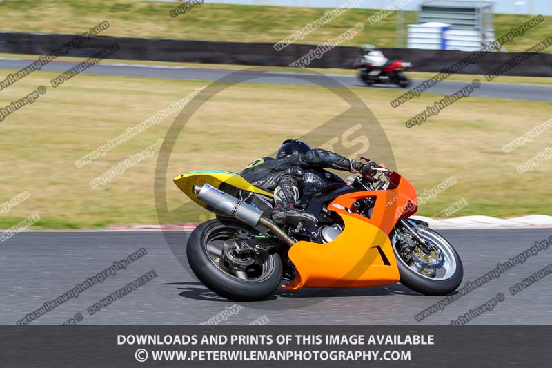 enduro digital images;event digital images;eventdigitalimages;no limits trackdays;peter wileman photography;racing digital images;snetterton;snetterton no limits trackday;snetterton photographs;snetterton trackday photographs;trackday digital images;trackday photos