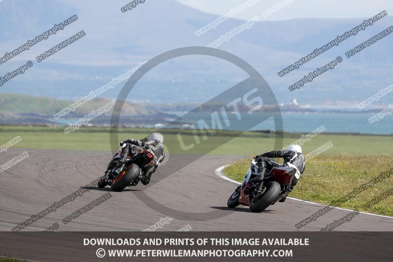 anglesey no limits trackday;anglesey photographs;anglesey trackday photographs;enduro digital images;event digital images;eventdigitalimages;no limits trackdays;peter wileman photography;racing digital images;trac mon;trackday digital images;trackday photos;ty croes