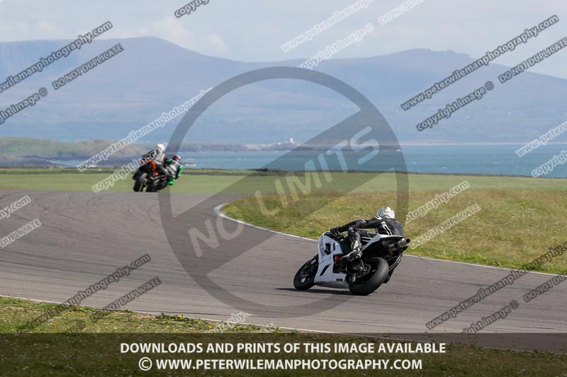 anglesey no limits trackday;anglesey photographs;anglesey trackday photographs;enduro digital images;event digital images;eventdigitalimages;no limits trackdays;peter wileman photography;racing digital images;trac mon;trackday digital images;trackday photos;ty croes