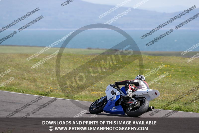 anglesey no limits trackday;anglesey photographs;anglesey trackday photographs;enduro digital images;event digital images;eventdigitalimages;no limits trackdays;peter wileman photography;racing digital images;trac mon;trackday digital images;trackday photos;ty croes