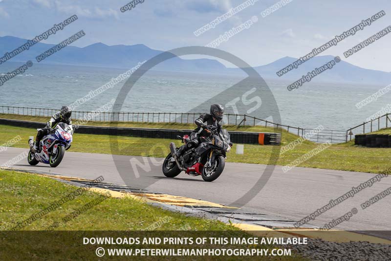 anglesey no limits trackday;anglesey photographs;anglesey trackday photographs;enduro digital images;event digital images;eventdigitalimages;no limits trackdays;peter wileman photography;racing digital images;trac mon;trackday digital images;trackday photos;ty croes