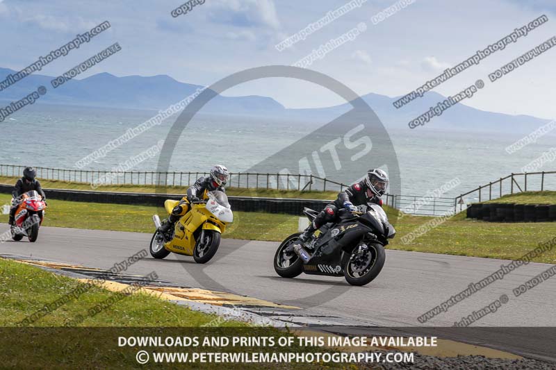 anglesey no limits trackday;anglesey photographs;anglesey trackday photographs;enduro digital images;event digital images;eventdigitalimages;no limits trackdays;peter wileman photography;racing digital images;trac mon;trackday digital images;trackday photos;ty croes