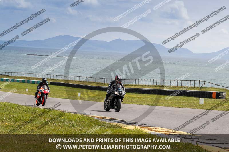 anglesey no limits trackday;anglesey photographs;anglesey trackday photographs;enduro digital images;event digital images;eventdigitalimages;no limits trackdays;peter wileman photography;racing digital images;trac mon;trackday digital images;trackday photos;ty croes