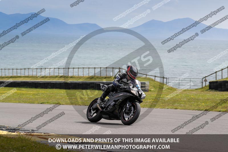 anglesey no limits trackday;anglesey photographs;anglesey trackday photographs;enduro digital images;event digital images;eventdigitalimages;no limits trackdays;peter wileman photography;racing digital images;trac mon;trackday digital images;trackday photos;ty croes