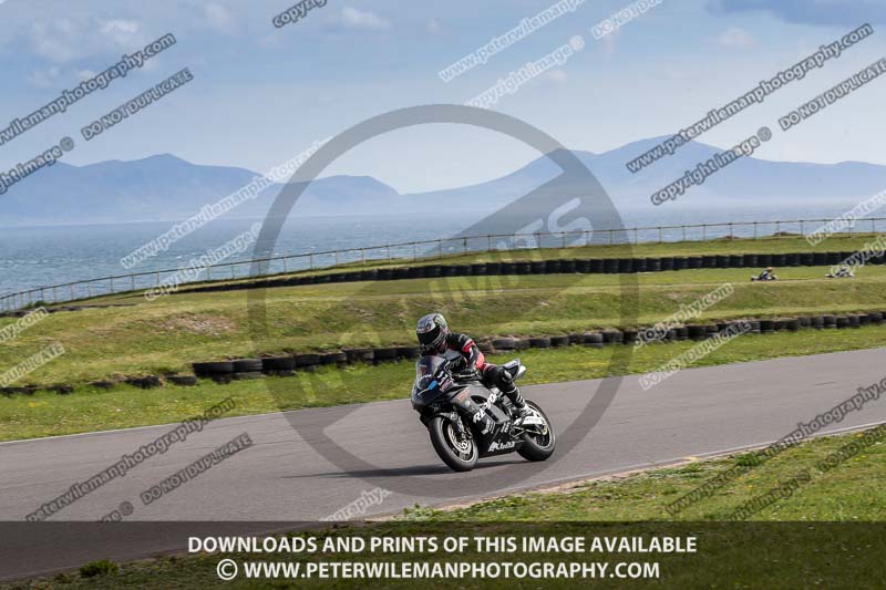 anglesey no limits trackday;anglesey photographs;anglesey trackday photographs;enduro digital images;event digital images;eventdigitalimages;no limits trackdays;peter wileman photography;racing digital images;trac mon;trackday digital images;trackday photos;ty croes