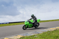 anglesey-no-limits-trackday;anglesey-photographs;anglesey-trackday-photographs;enduro-digital-images;event-digital-images;eventdigitalimages;no-limits-trackdays;peter-wileman-photography;racing-digital-images;trac-mon;trackday-digital-images;trackday-photos;ty-croes