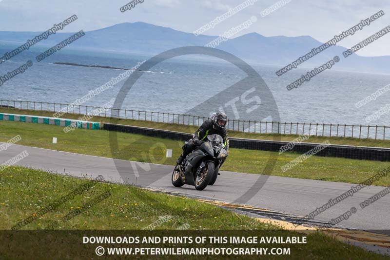 anglesey no limits trackday;anglesey photographs;anglesey trackday photographs;enduro digital images;event digital images;eventdigitalimages;no limits trackdays;peter wileman photography;racing digital images;trac mon;trackday digital images;trackday photos;ty croes