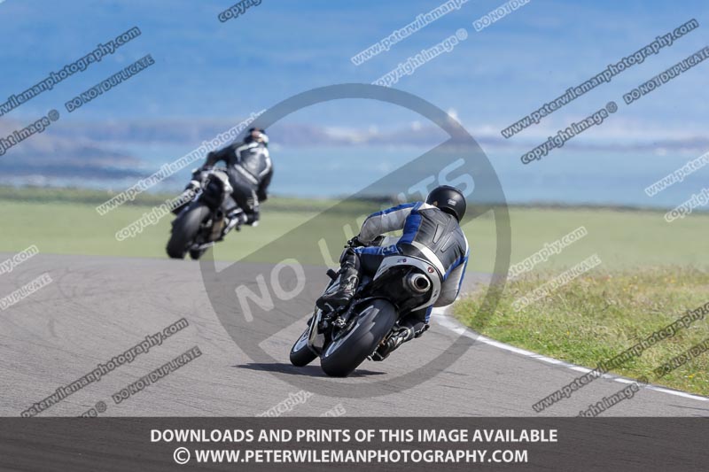 anglesey no limits trackday;anglesey photographs;anglesey trackday photographs;enduro digital images;event digital images;eventdigitalimages;no limits trackdays;peter wileman photography;racing digital images;trac mon;trackday digital images;trackday photos;ty croes