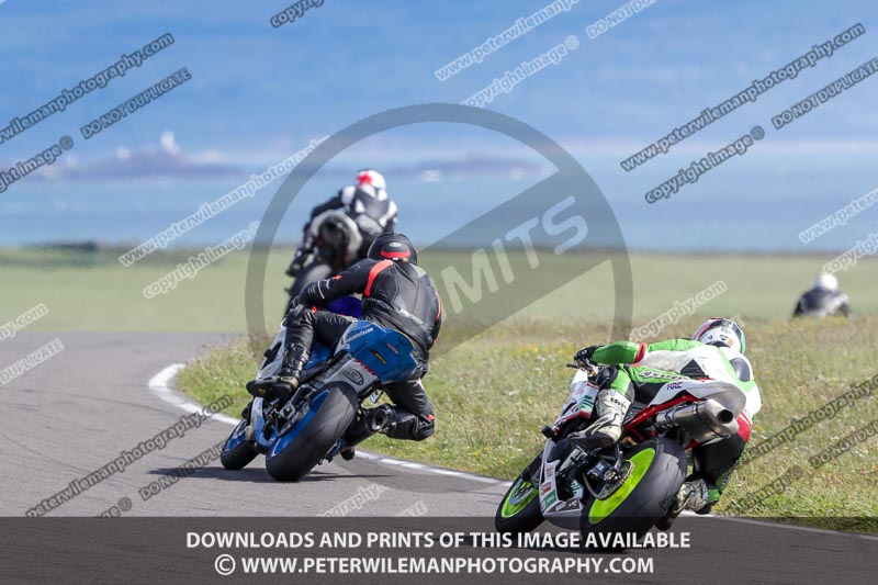 anglesey no limits trackday;anglesey photographs;anglesey trackday photographs;enduro digital images;event digital images;eventdigitalimages;no limits trackdays;peter wileman photography;racing digital images;trac mon;trackday digital images;trackday photos;ty croes