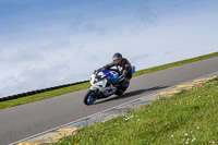 anglesey-no-limits-trackday;anglesey-photographs;anglesey-trackday-photographs;enduro-digital-images;event-digital-images;eventdigitalimages;no-limits-trackdays;peter-wileman-photography;racing-digital-images;trac-mon;trackday-digital-images;trackday-photos;ty-croes