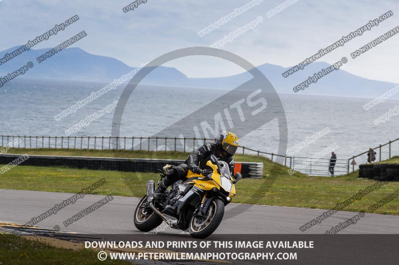 anglesey no limits trackday;anglesey photographs;anglesey trackday photographs;enduro digital images;event digital images;eventdigitalimages;no limits trackdays;peter wileman photography;racing digital images;trac mon;trackday digital images;trackday photos;ty croes